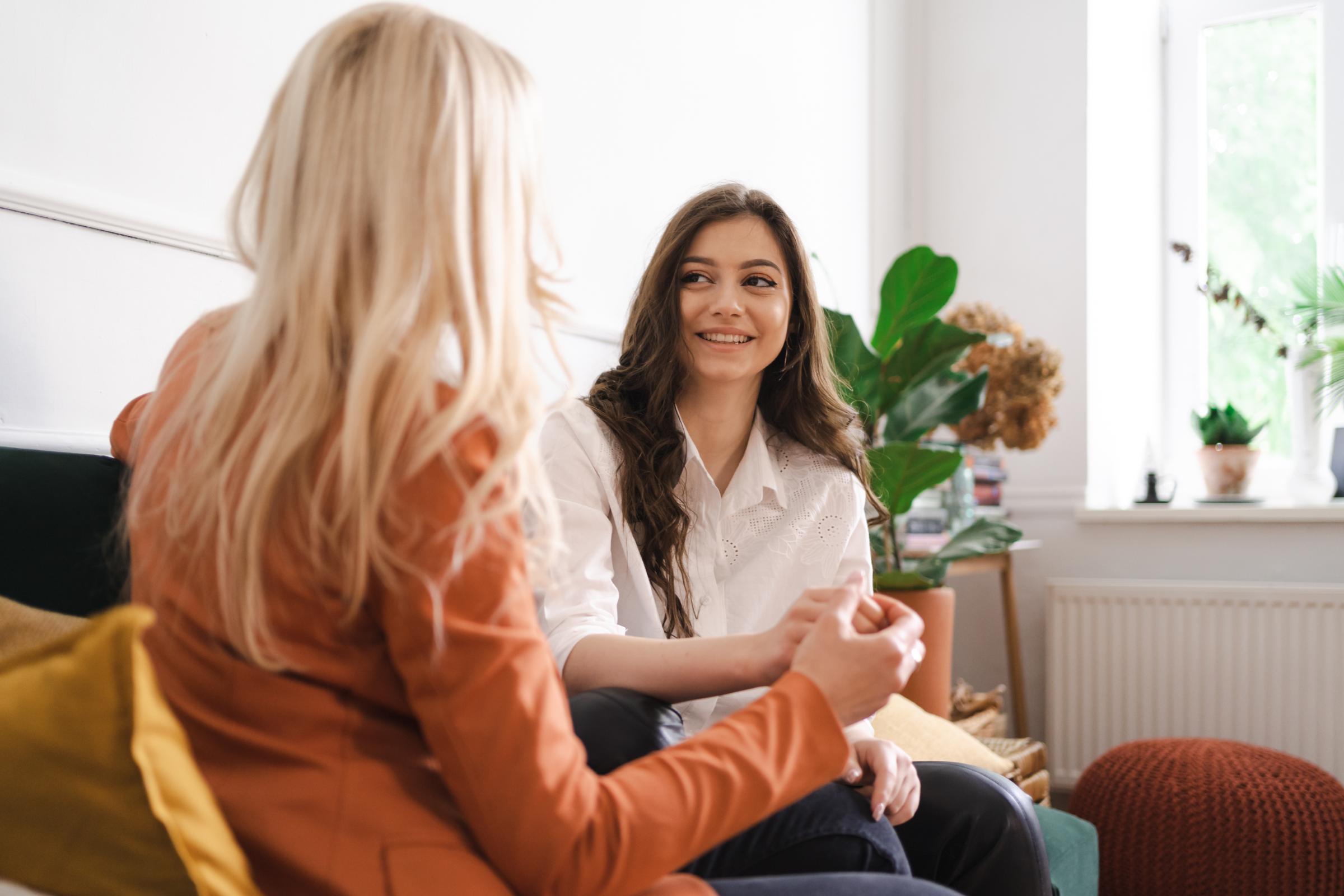 mother talking communicates with her daughter 2023 11 27 05 05 07 utc 2